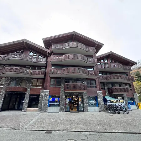 Peak 2 - In The Heart Of 采尔马特